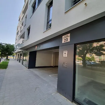 Apartman Awanport B21 *