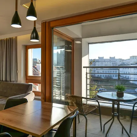 Awanport B21 * Gdynia