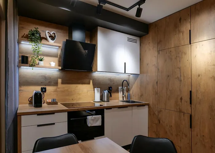 Awanport B21 Apartment